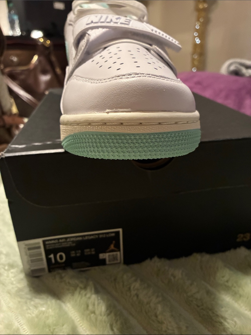 Nike Air Jordan Legacy 312 Low - White & Teal - Picture 3 of 5